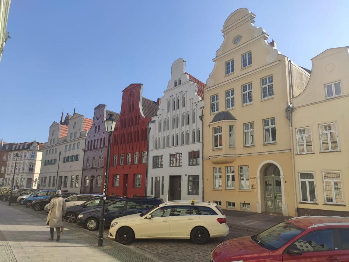 Altstadt Lübsche Straße Wißmar Exterior foto